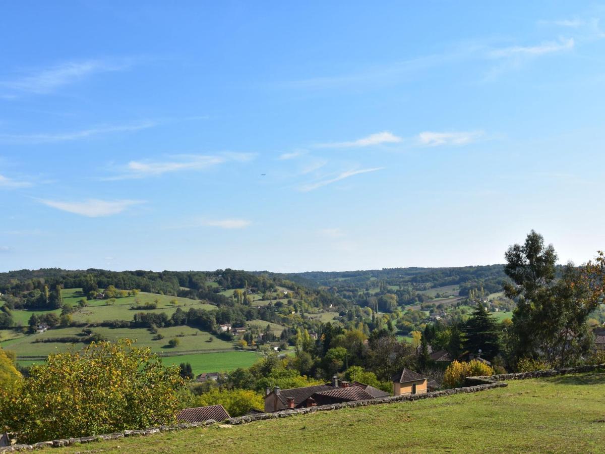 Cosy Holiday Home In Lantheuil With Garden Villefranche-du-Périgord Exterior foto